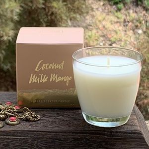 Luxury Scented Candle Coconut Milk Mango 4.7 oz